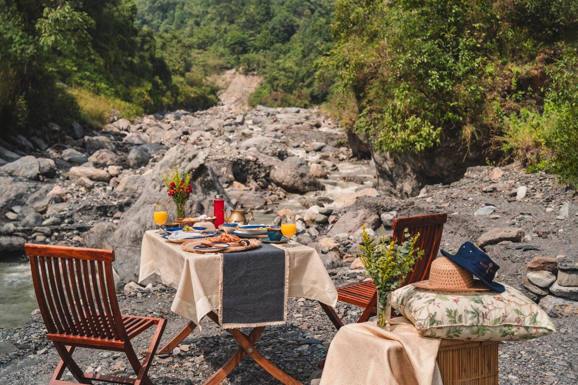 Blue Book At Gethia, Nainital Hotel Exterior photo